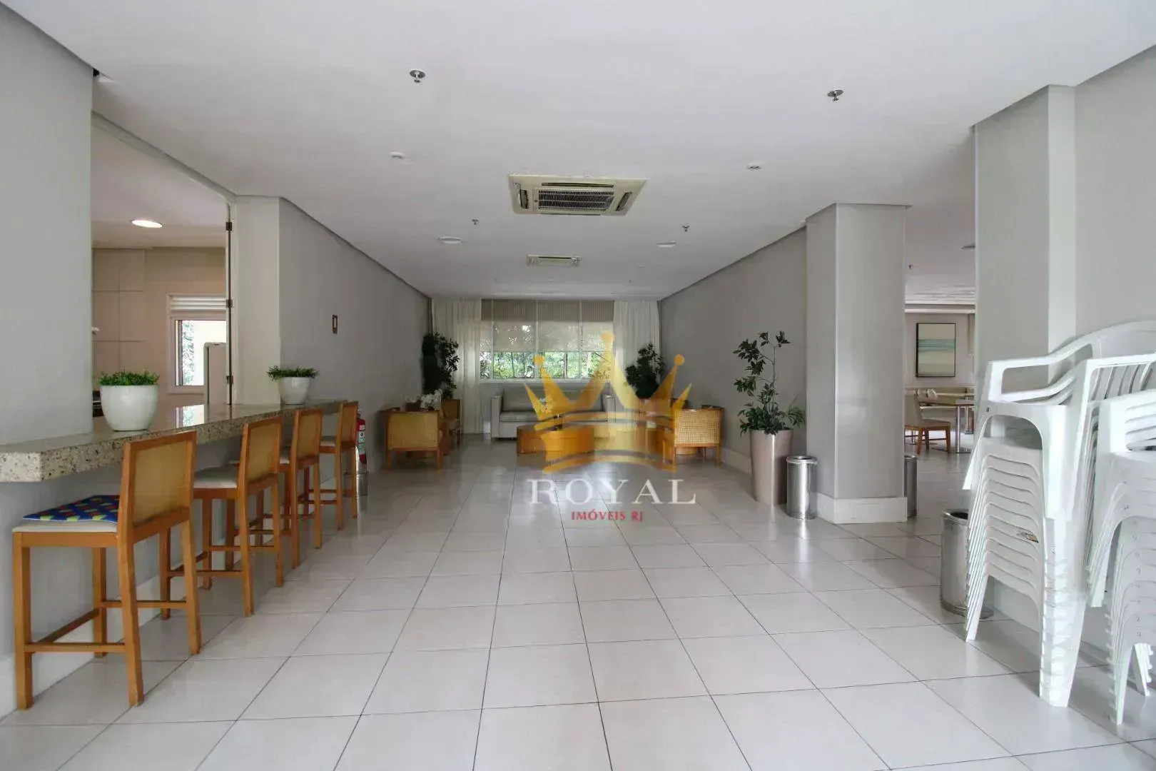 Apartment, 70 m², with a glass-enclosed balcony — photo 26