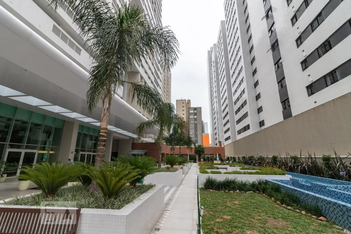 Monoambiente amueblado, 33 m², con espacio de home office — photo 8