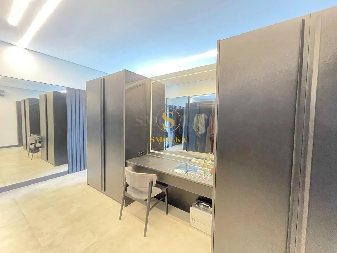 Меблированный дом 645 м² с 5 спальнями и 7 санузлами — photo 24