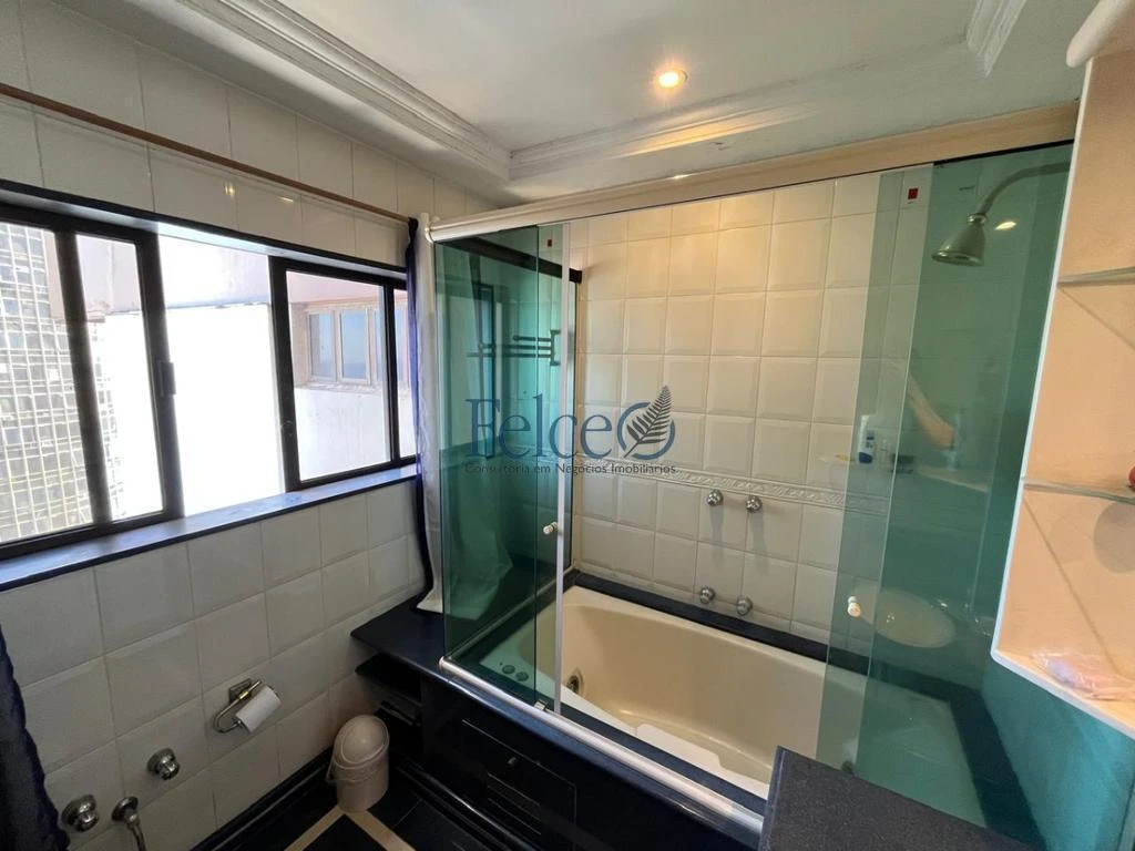 Apartamento mobiliado, 360 m², com banheira — photo 29