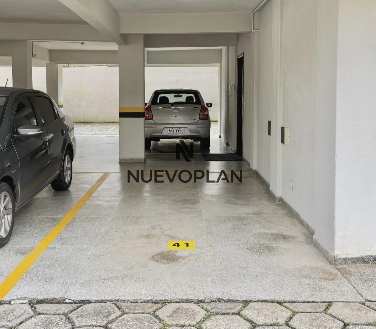 3-bedroom apartment, 1 with its own bathroom, 84 m² — photo 13