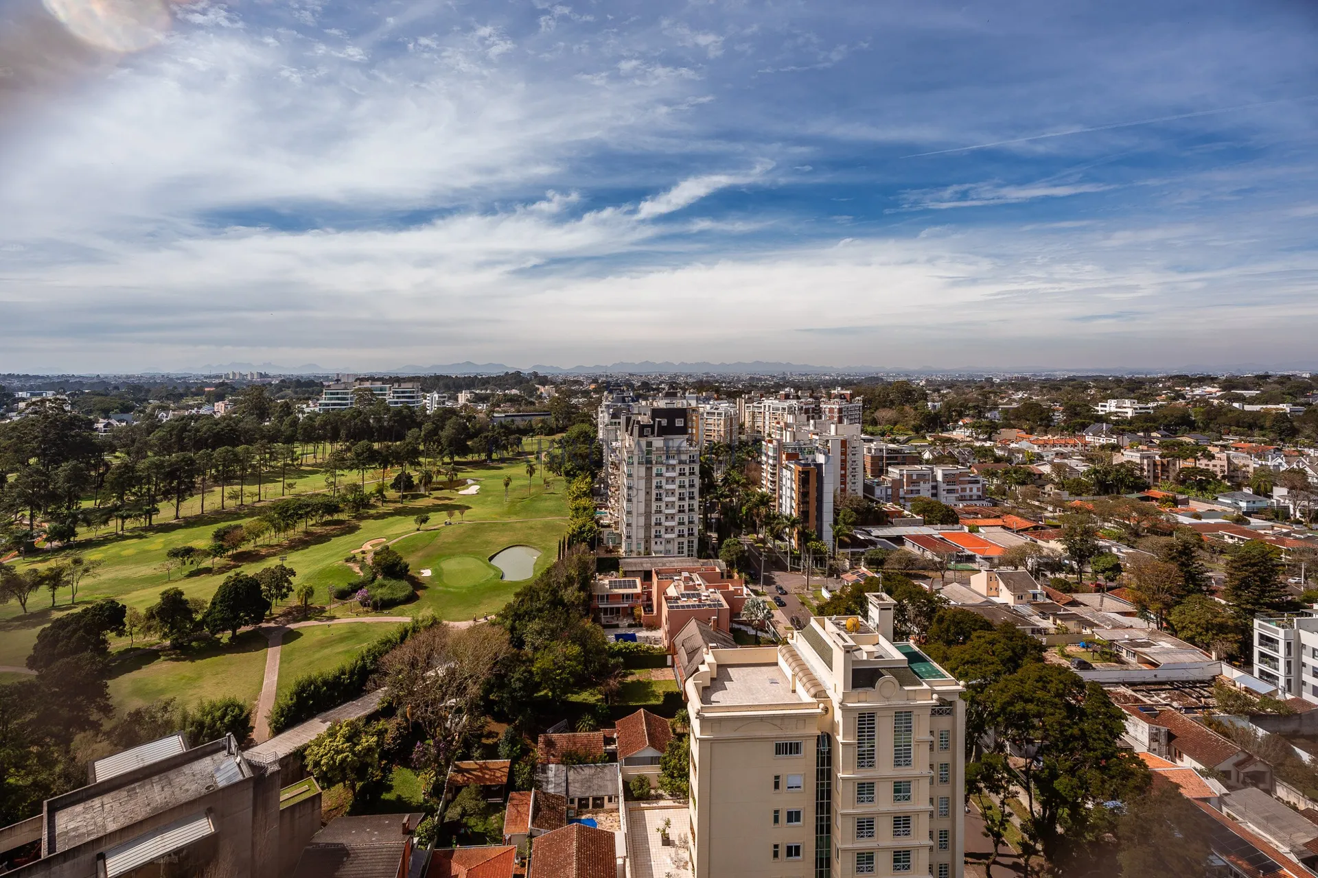 Apartamento com 3 quartos e 3 vagas, bem localizado — photo 16