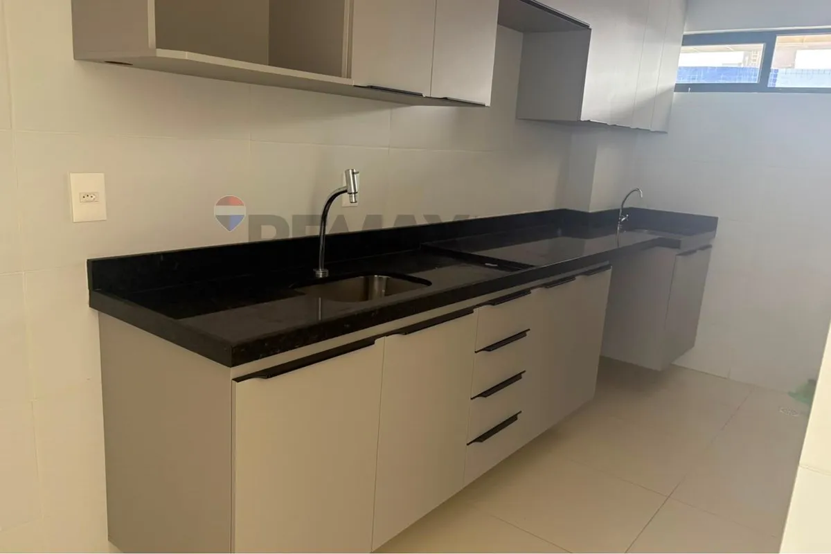 52 m² apartment with 2 bedrooms, 1 en-suite and 1 parking — photo 18