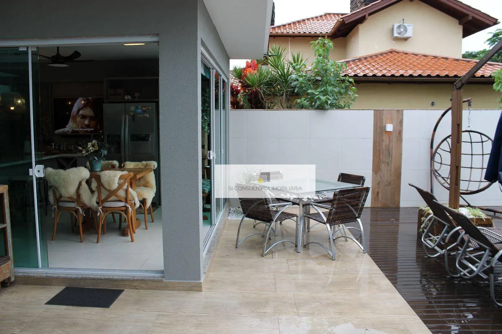 Furnished house with 4 en-suite bedrooms and private garden — photo 87