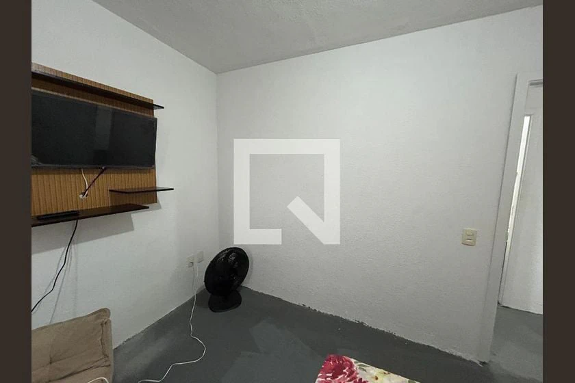 Furnished 2-bedroom apartment with 1 parking spot, 42 m² — photo 27