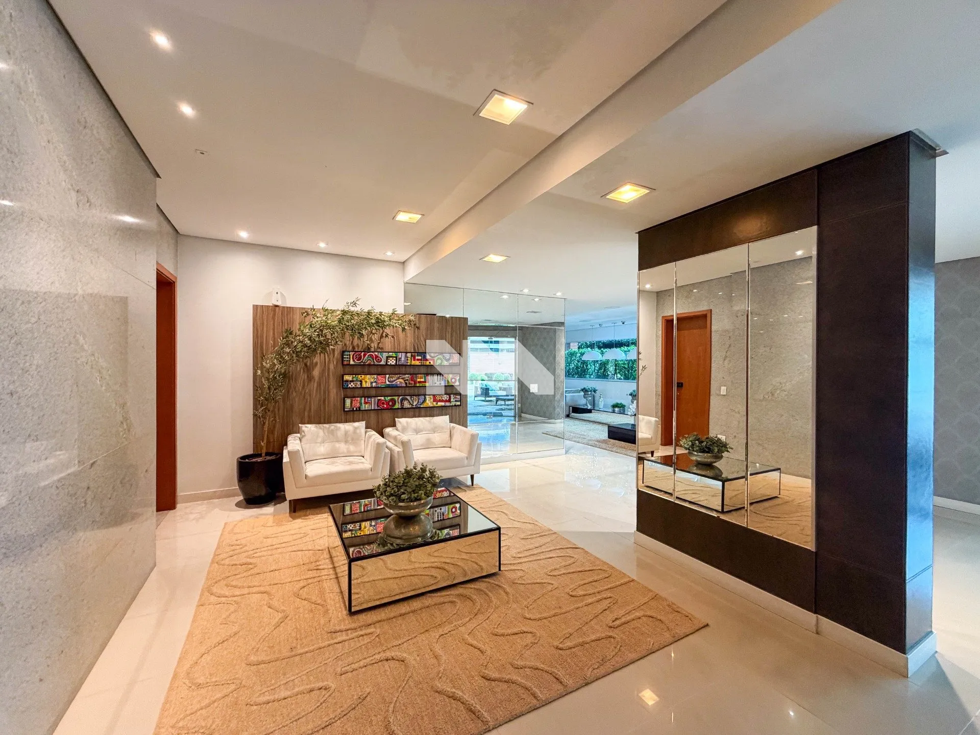 Furnished 180 m² apartment with 3 bedrooms and garden — photo 28
