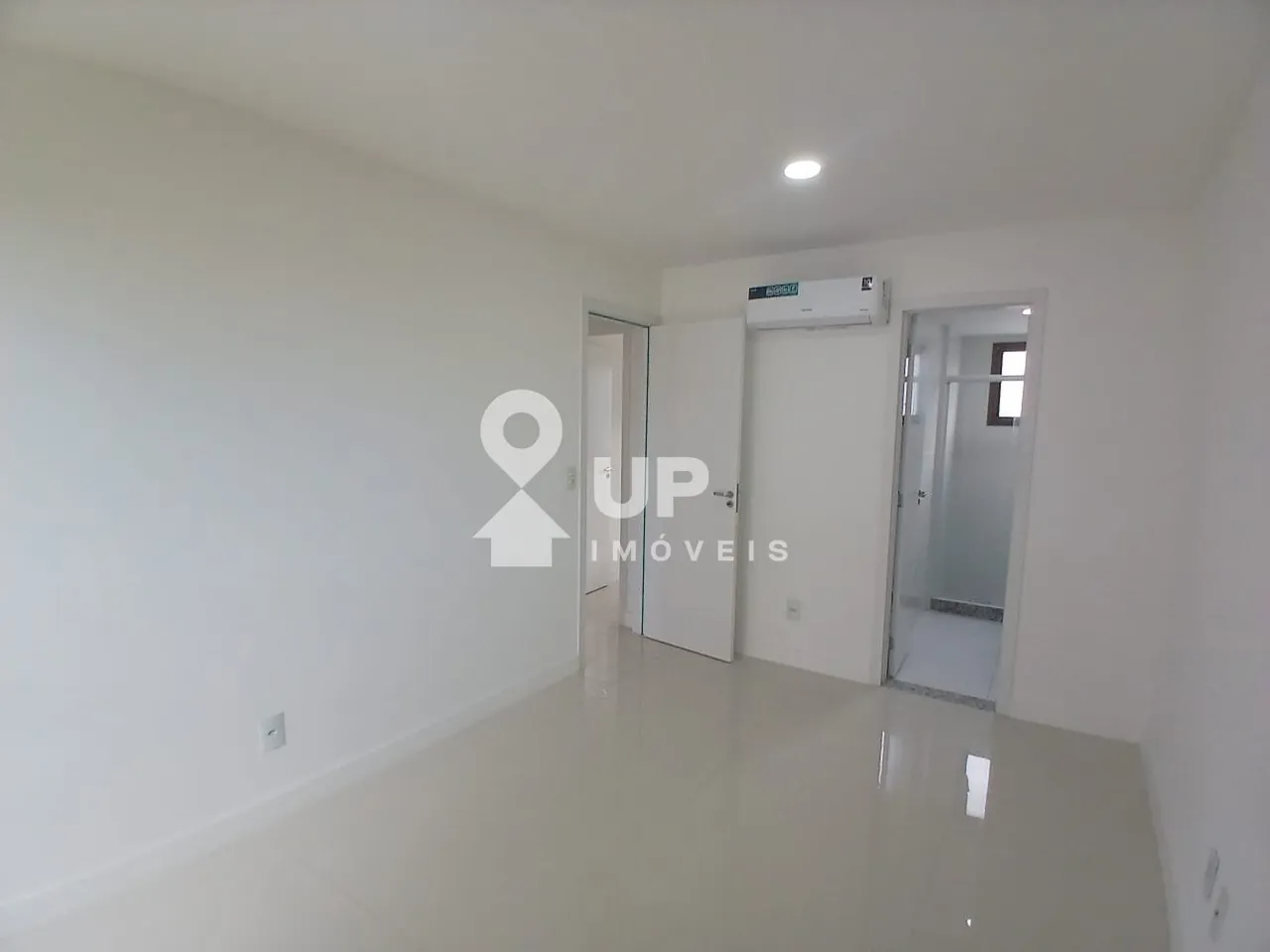 3-bedroom apartment with 110 m² and 2 parking spaces — photo 3