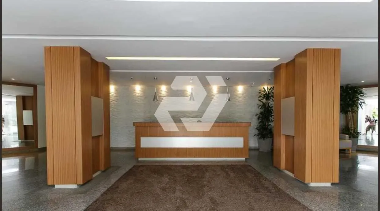 Apartment with 3 bedrooms, 5 bathrooms and balcony — photo 43