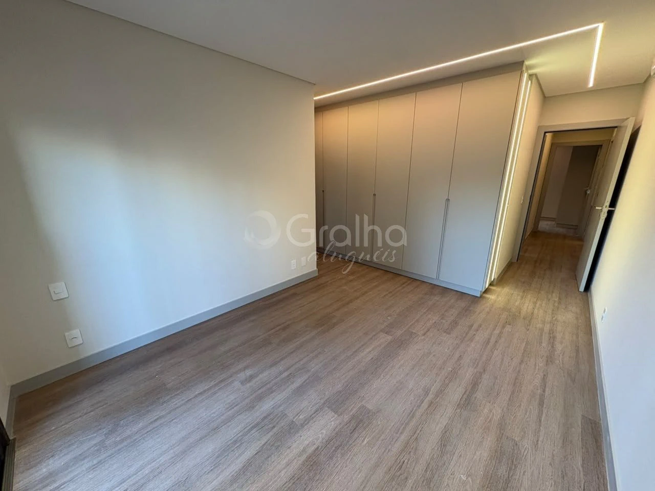 Apartment, 154 m², with a private BBQ — photo 26