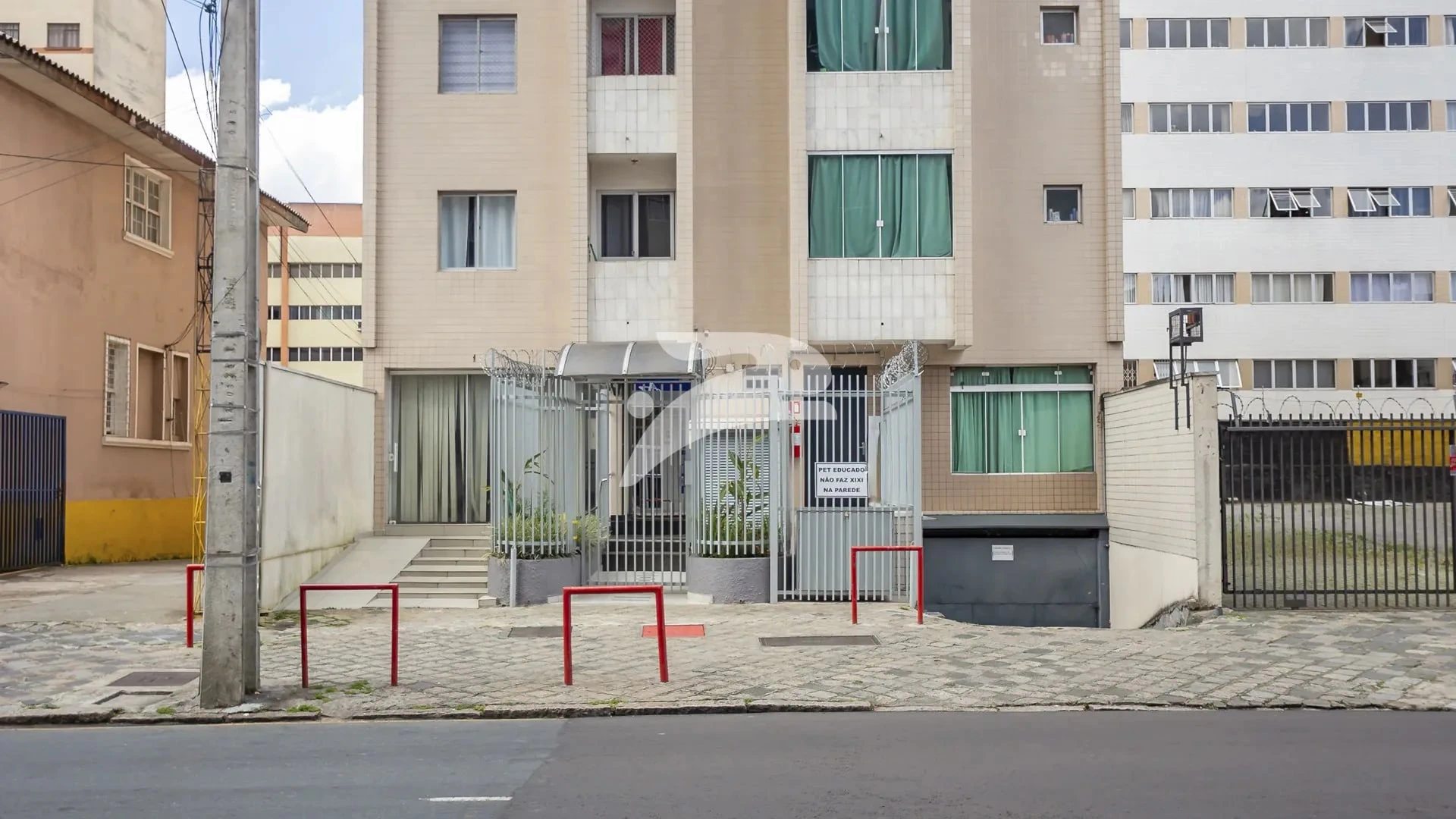 Apartamento mobiliado de 1 quarto com box de vidro — photo 14