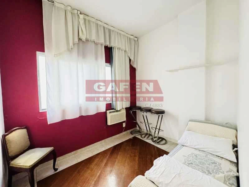 Furnished 70 m² apartment with 2 bedrooms and 1 parking spot — photo 17