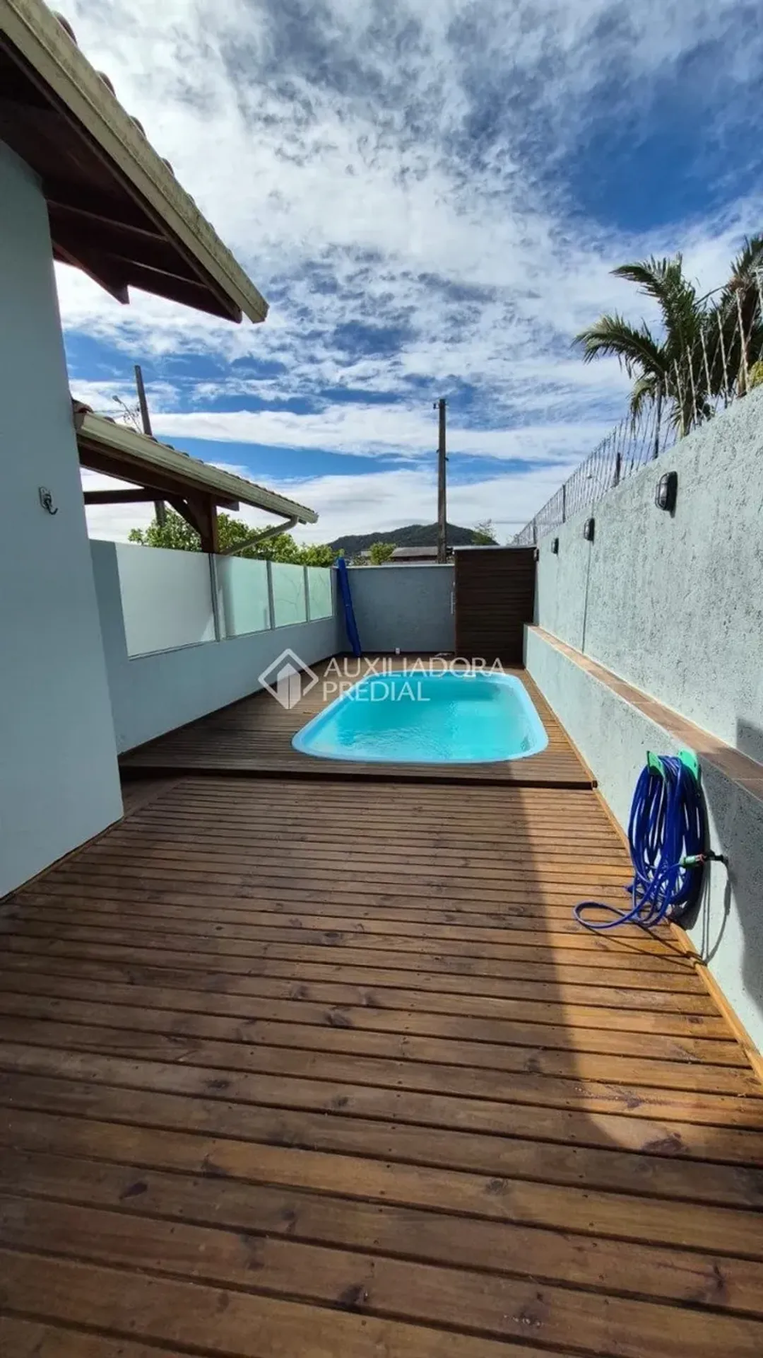 House with 2 bedrooms and private garden — photo 32