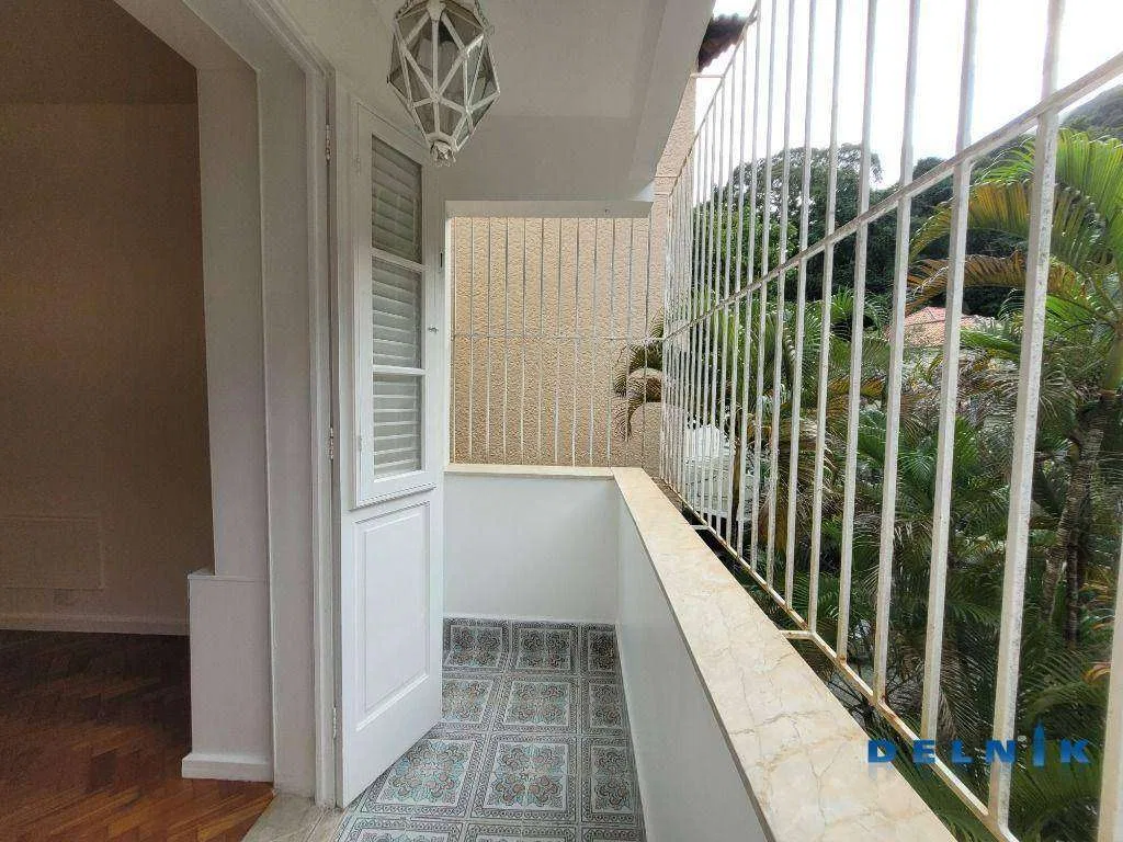 3-bedroom apartment for rent with a balcony — photo 19