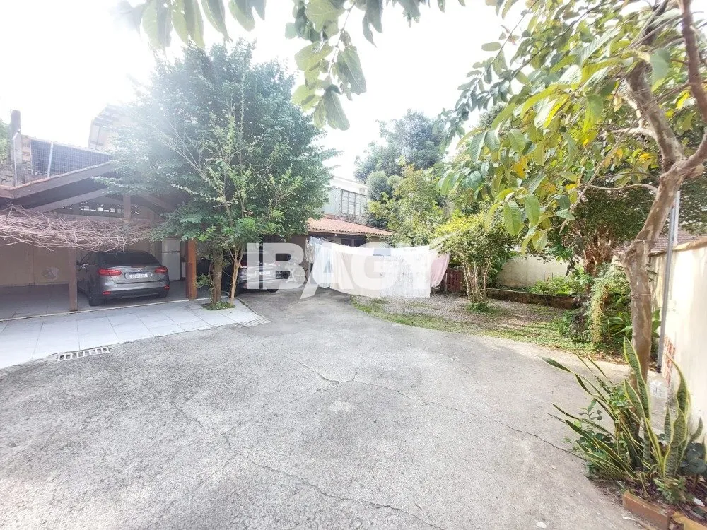 Furnished house with 5 bedrooms and 4 parking spots — photo 7