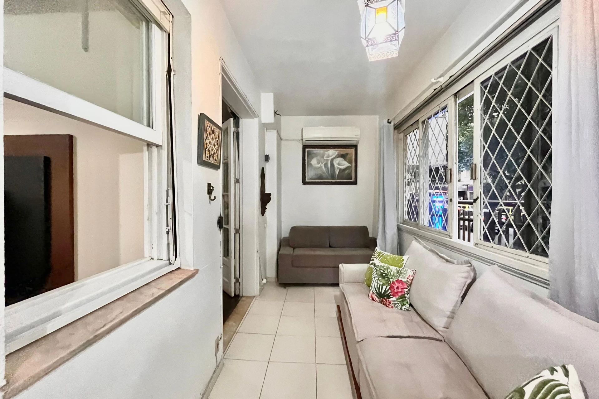 Furnished apartment, 140 m², with a washing machine — photo 22