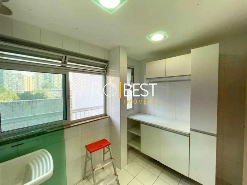 Apartamento amueblado de 127 m² con 3 suites y escritorio — photo 24