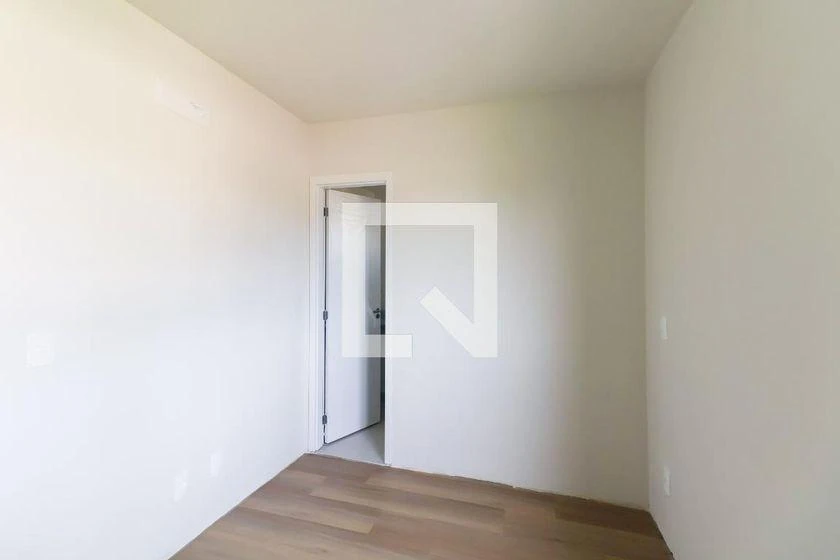 3-bedroom apartment with a grill on the balcony in Curitiba — photo 27
