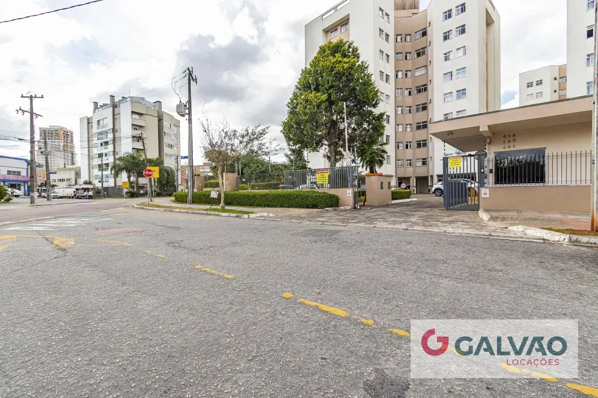 2-bedroom apartment with 1 parking space in gated community — photo 35