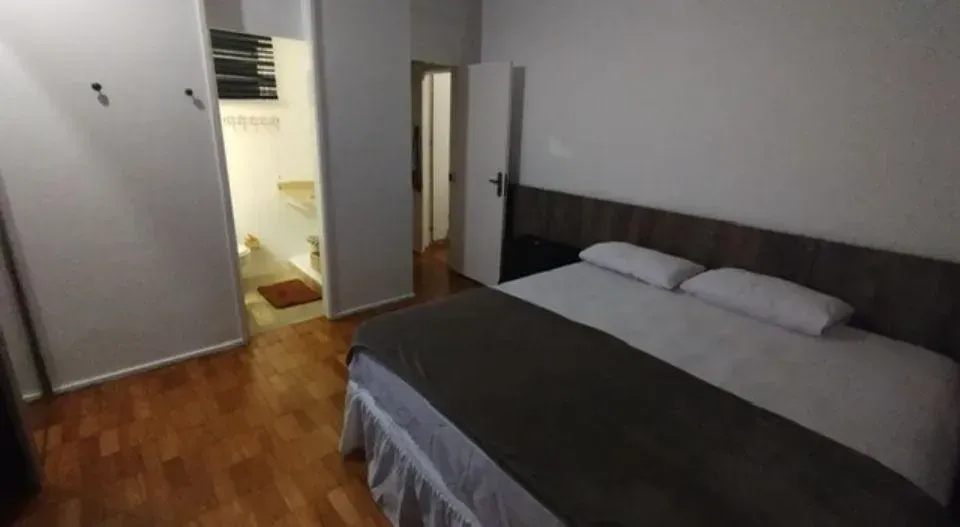 130 m² rental apartment with 3 bedrooms and 1 bath — photo 4