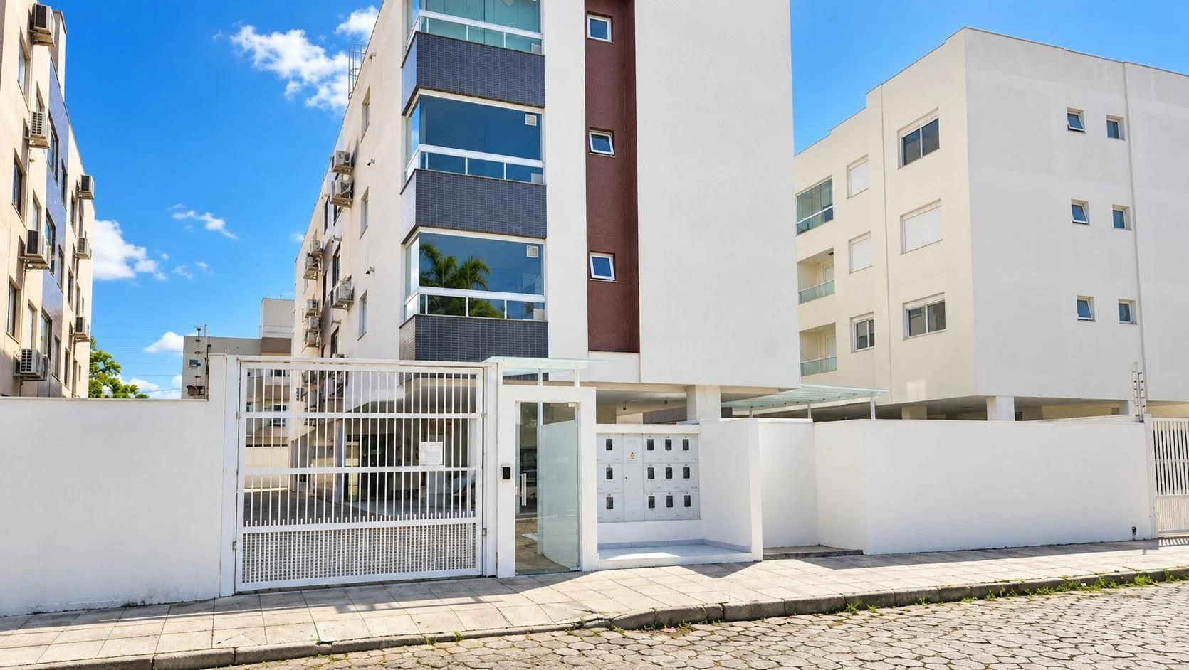 2-bedroom, 68 m² apartment in Florianópolis — photo 19
