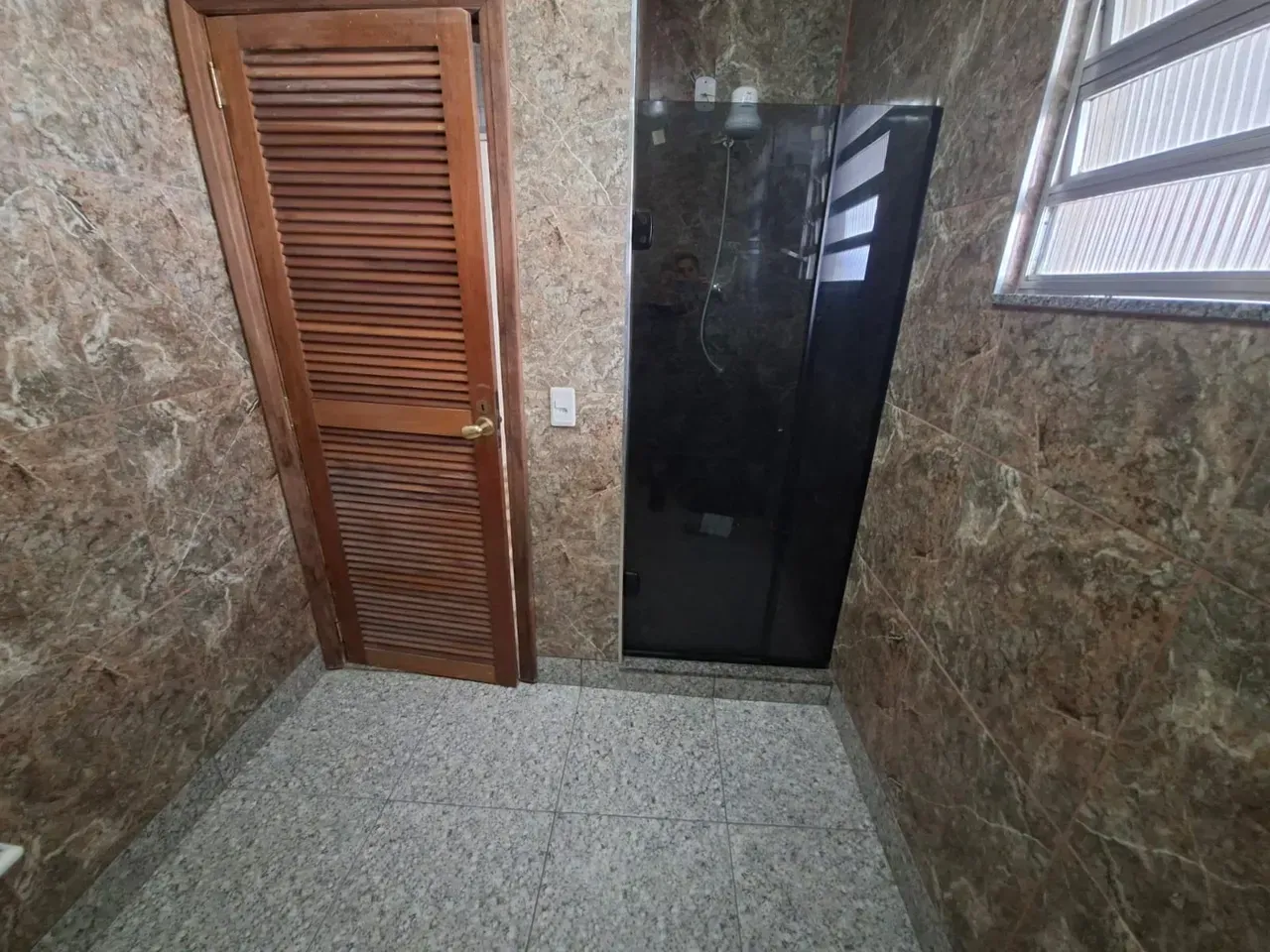2-bedroom apartment with 1 parking space and 2 bathrooms — photo 10