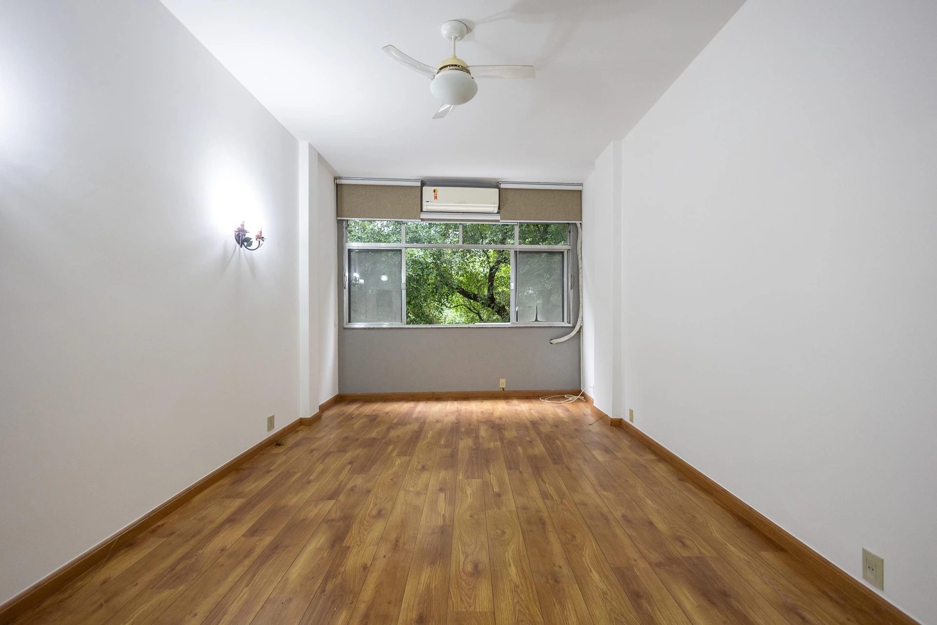 3-bedroom apartment with a park view — photo 6