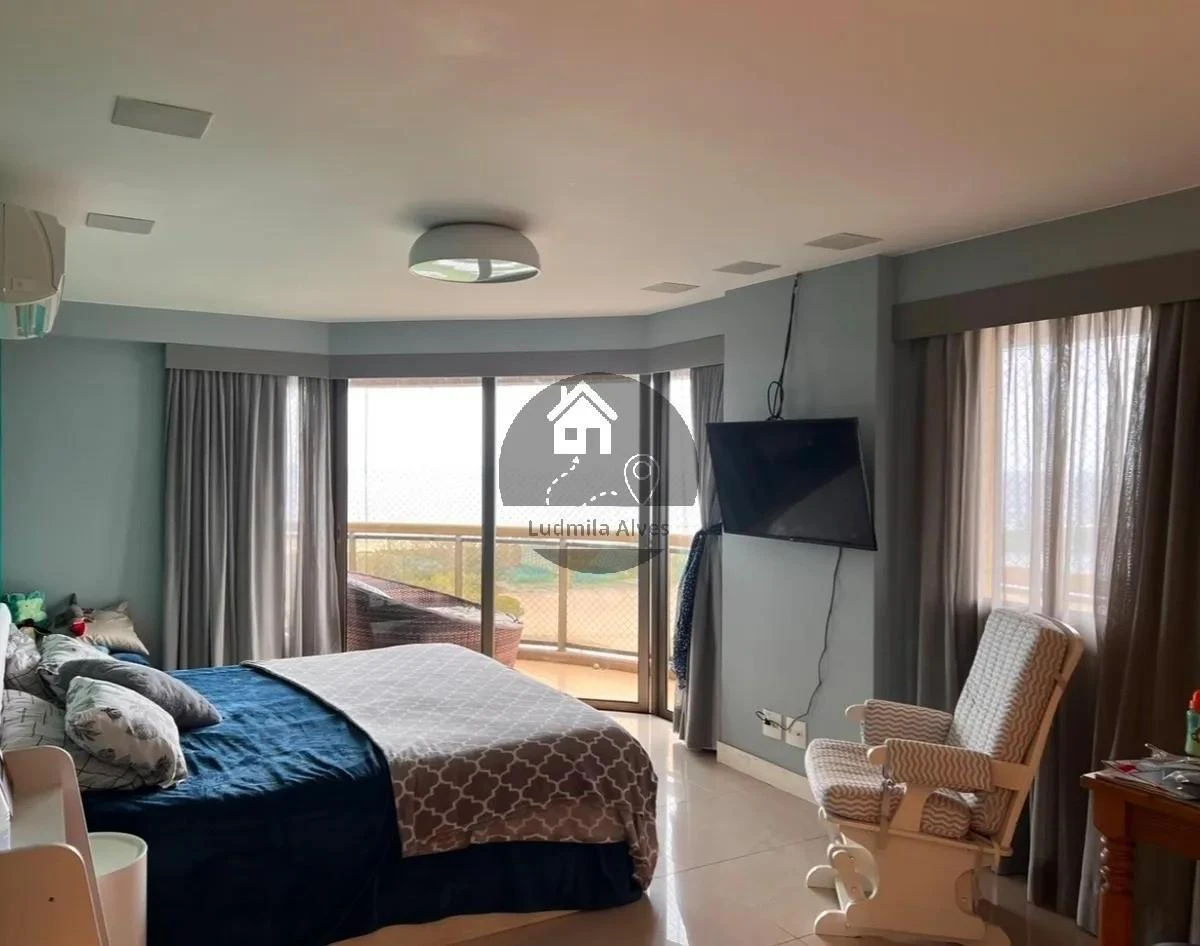 3-suite furnished apartment with balcony and 268 m² — photo 14