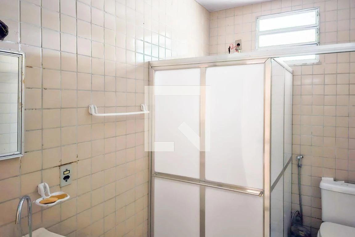 Apartamento sem mobília com 1 quarto e 1 banheiro — photo 24