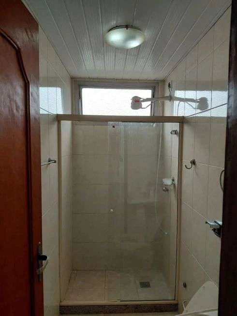 Furnished 90 m² apartment with a suite and balcony — photo 5