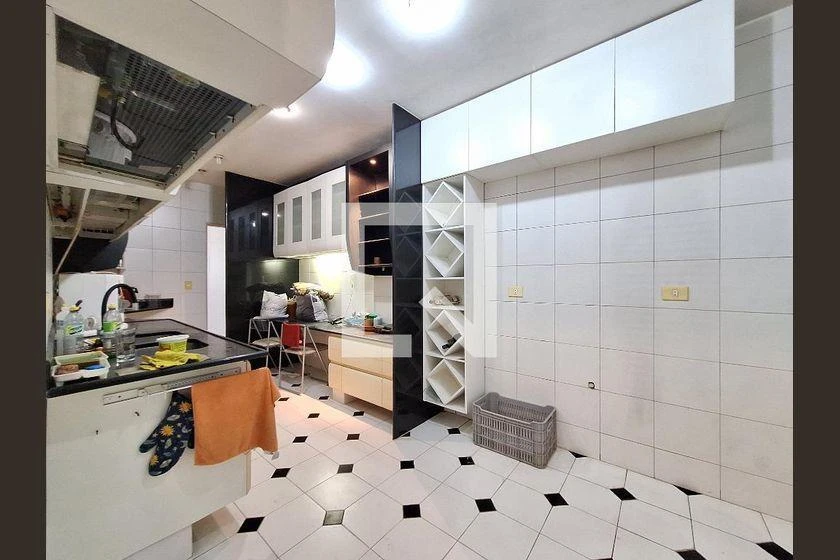 Apartamento para alugar com 3 quartos e 300 m² — photo 38