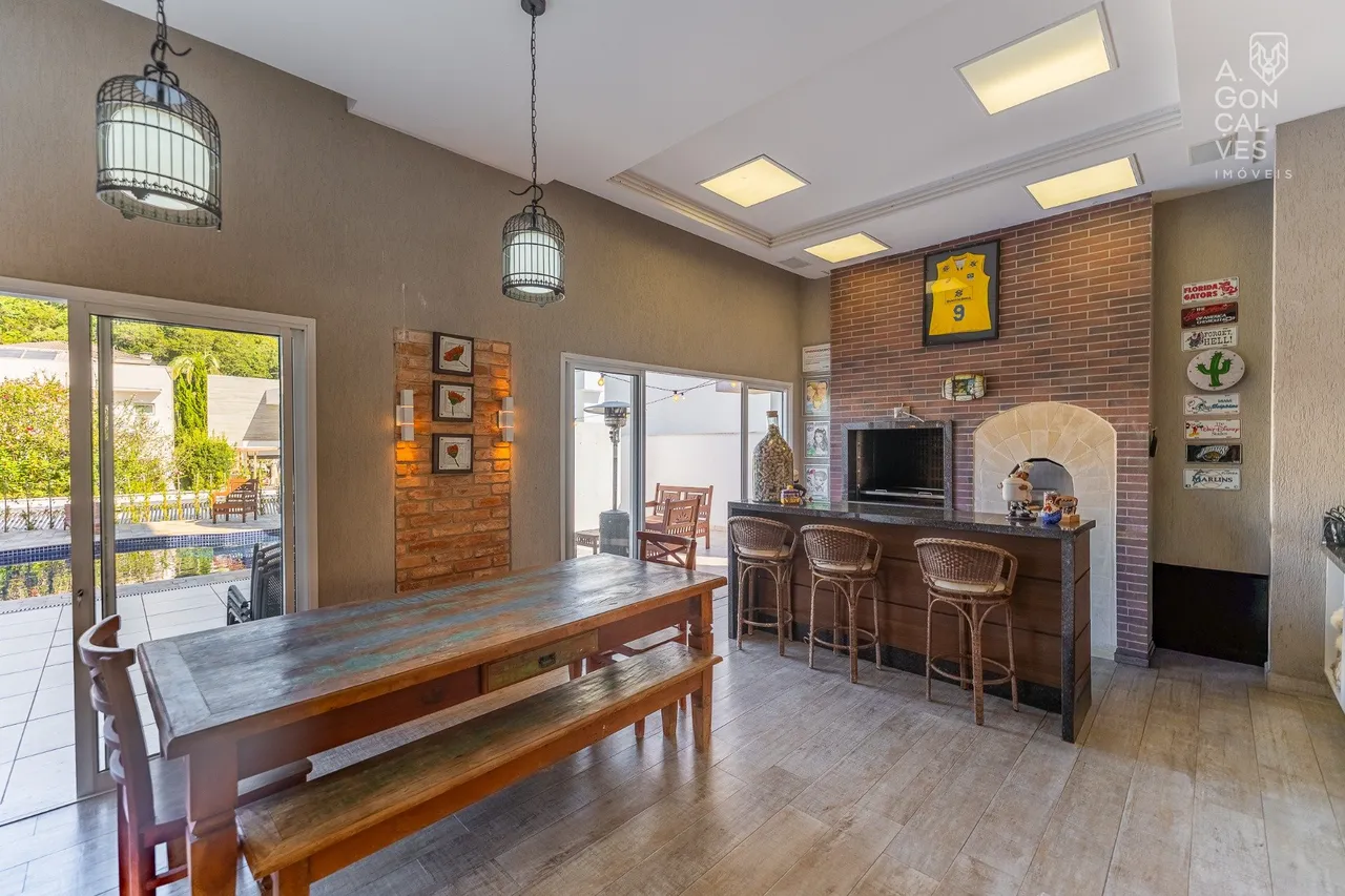 Casa mobiliada com 3 quartos e 4 vagas, jardim e varanda — photo 8