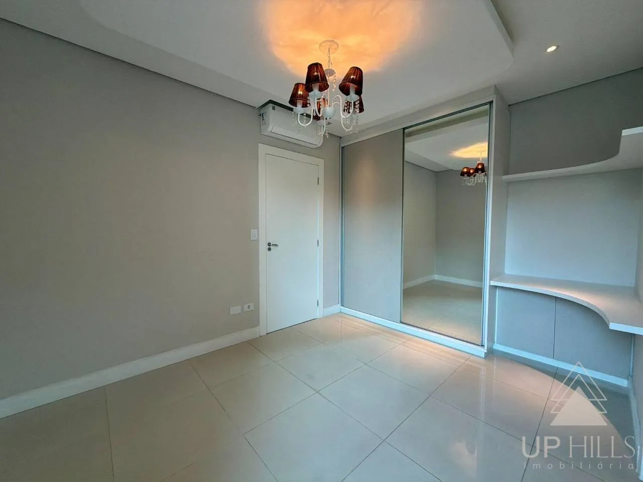 Casa com 3 suítes e cozinha aberta com fogão a gás — photo 40