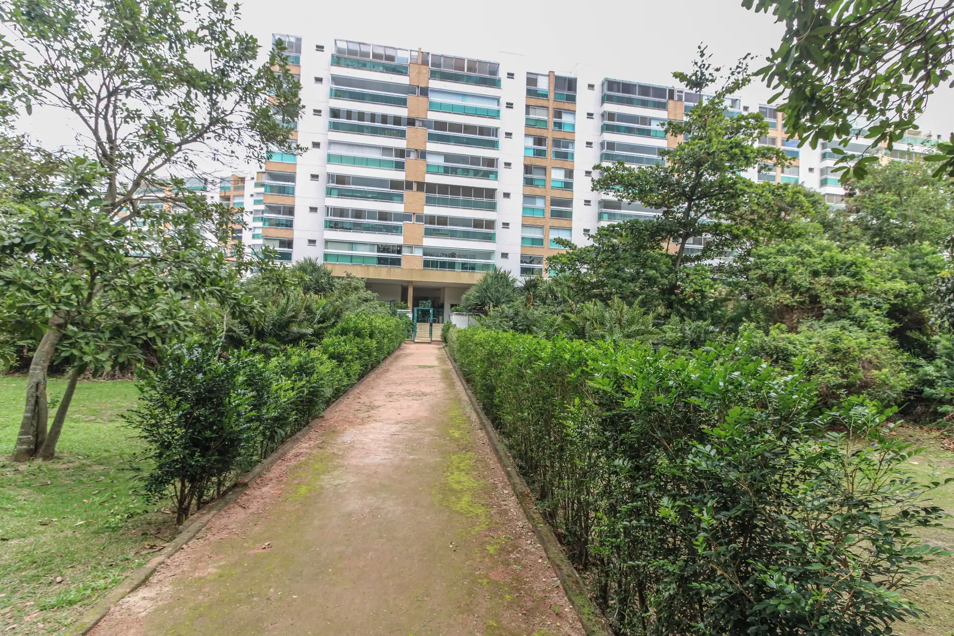 Furnished apartment, 158 m², with a water view — photo 107