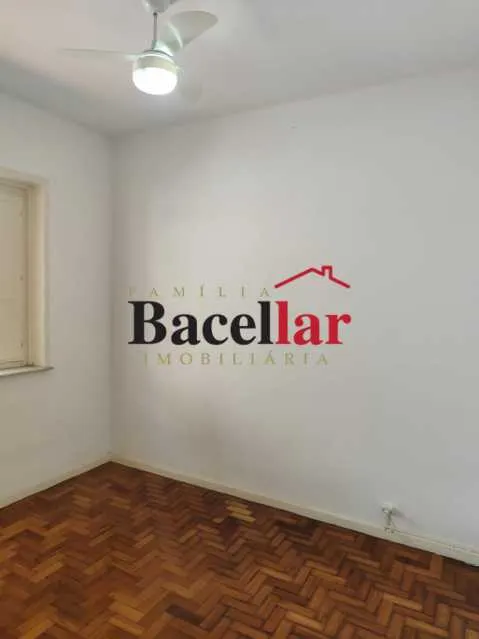 Casa, 130 m², com piso de madeira ou laminado — photo 13