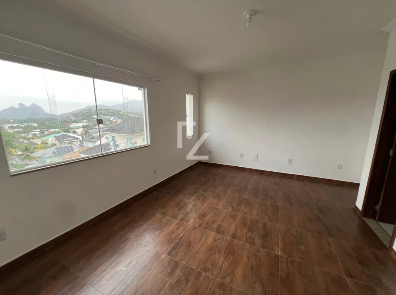 Дом с 3 спальнями и 4 ванными, 220 м² — photo 10
