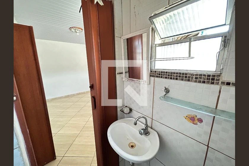 144 m² apartment with 3 bedrooms and 2 bathrooms — photo 42