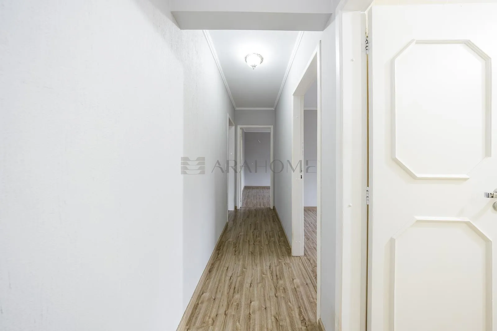 Unfurnished 111 m² apartment with 3 bedrooms and 3 baths — photo 23