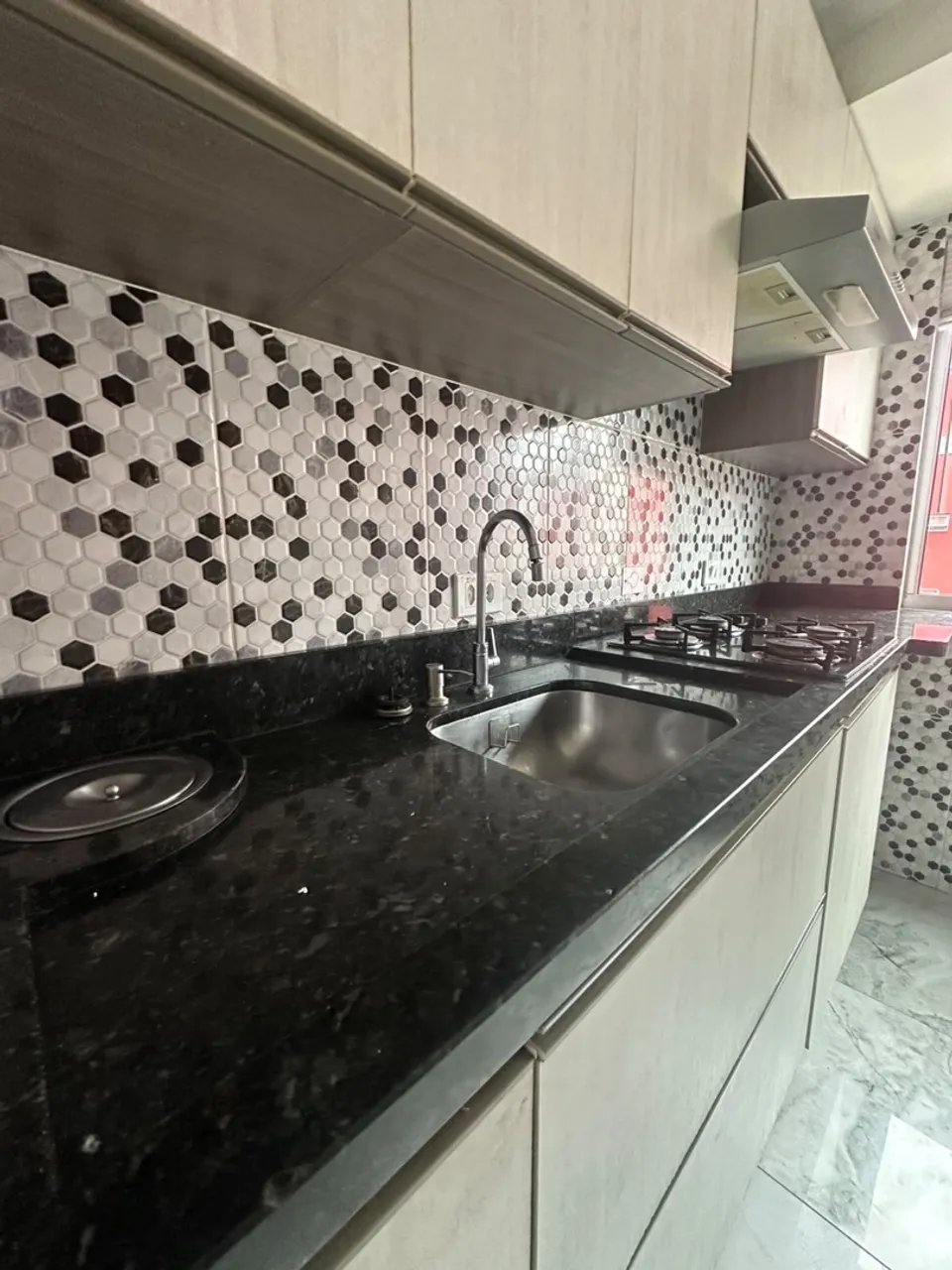 2-bedroom apartment with a washing machine