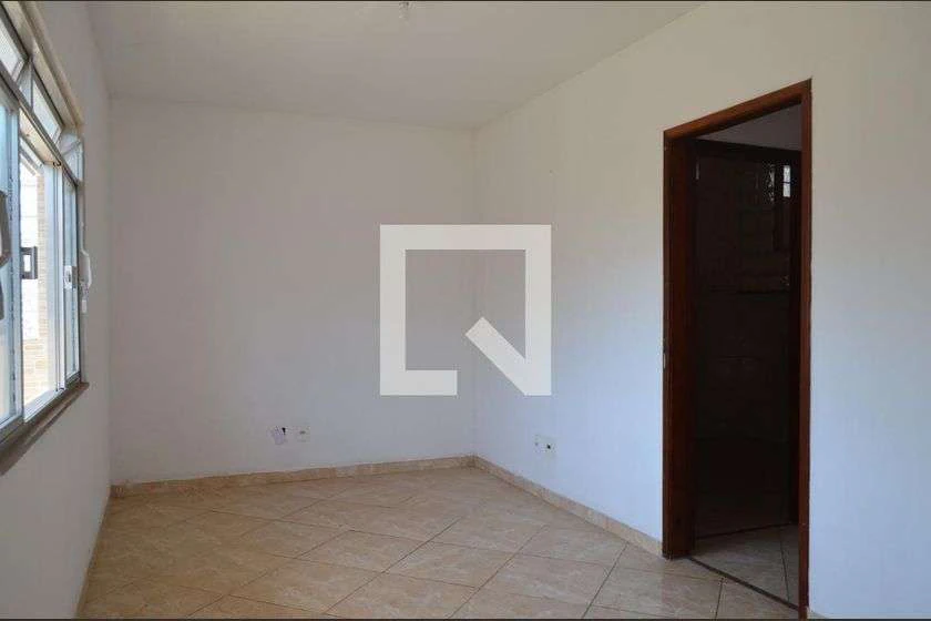Будинок у кондомініумі з 2 спальнями та 100 м²