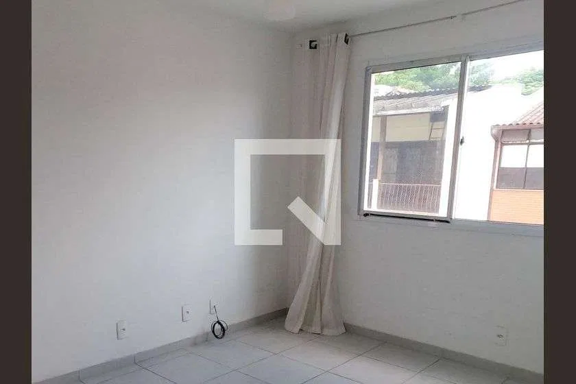 2-bedroom apartment in a building with a gym — photo 12