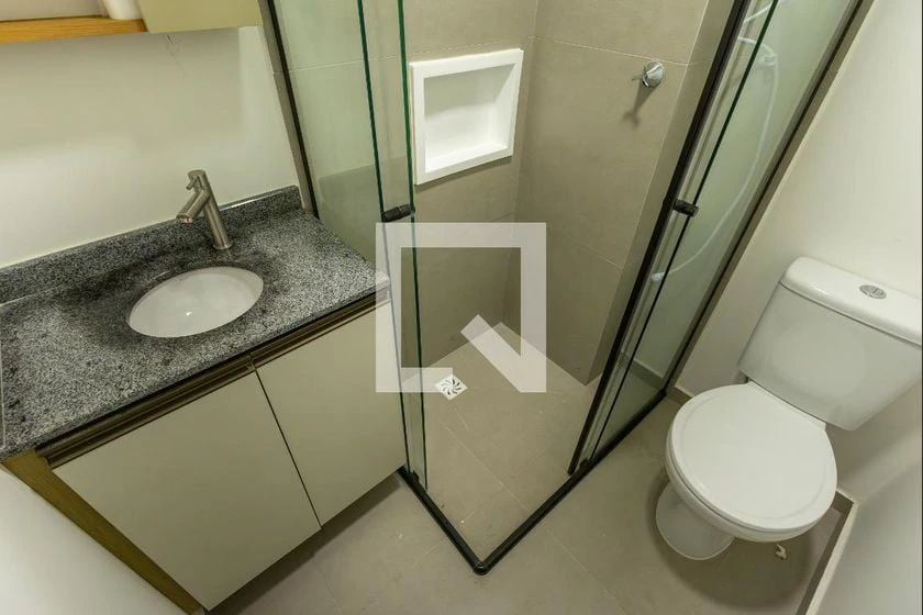 Studio, 28 m², with wood or laminate floors — photo 23