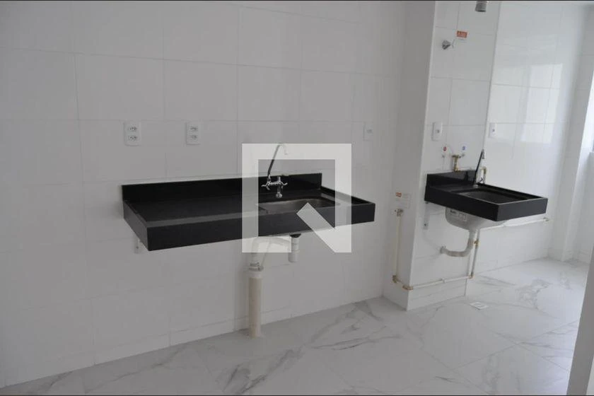 Apartamento de 2 quartos em condomínio com piscina — photo 13