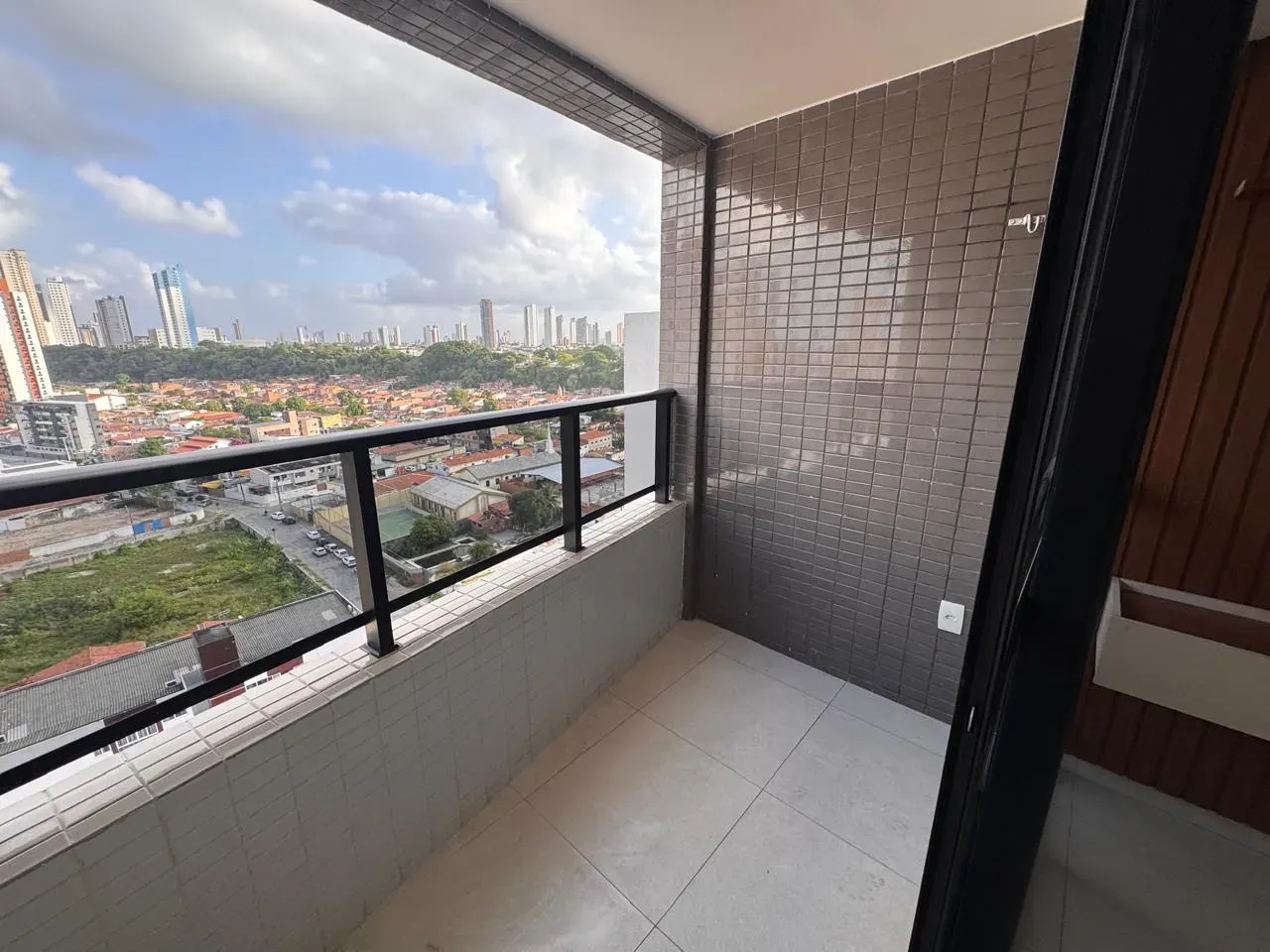 Apartamento de 72 m² com 3 quartos e varanda — photo 86
