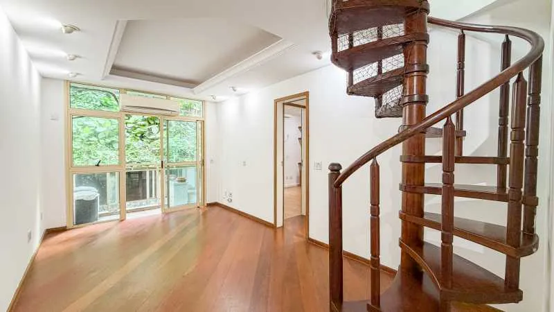 3-bedroom apartment with a home office — photo 4