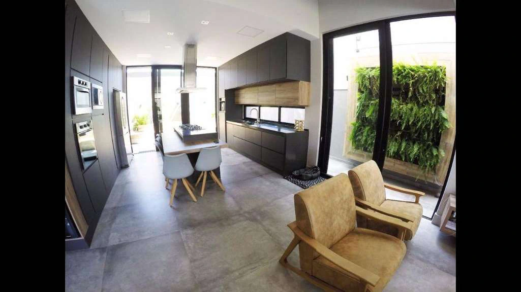 Casa mobiliada com 5 suítes e 6 banheiros — photo 15
