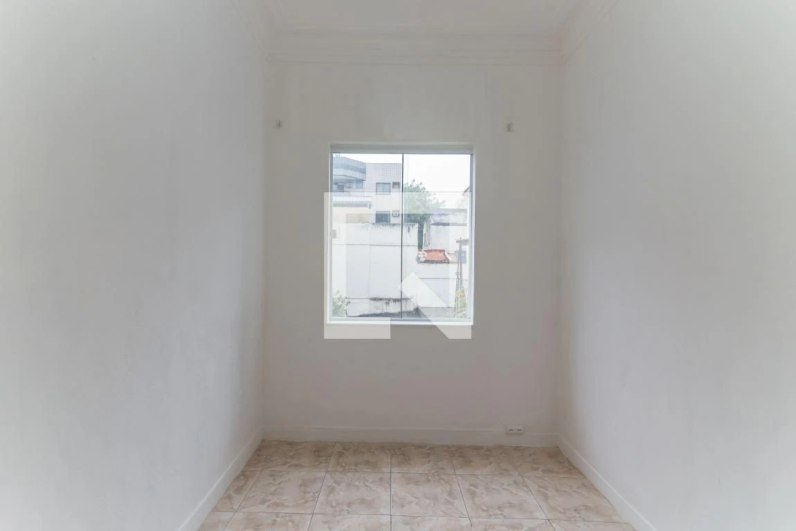 Apartment with 3 bedrooms and 1 en-suite, no parking — photo 35