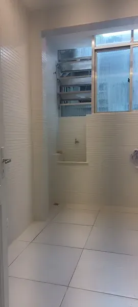 Apartamento de 65 m² com box de vidro no banheiro — photo 6