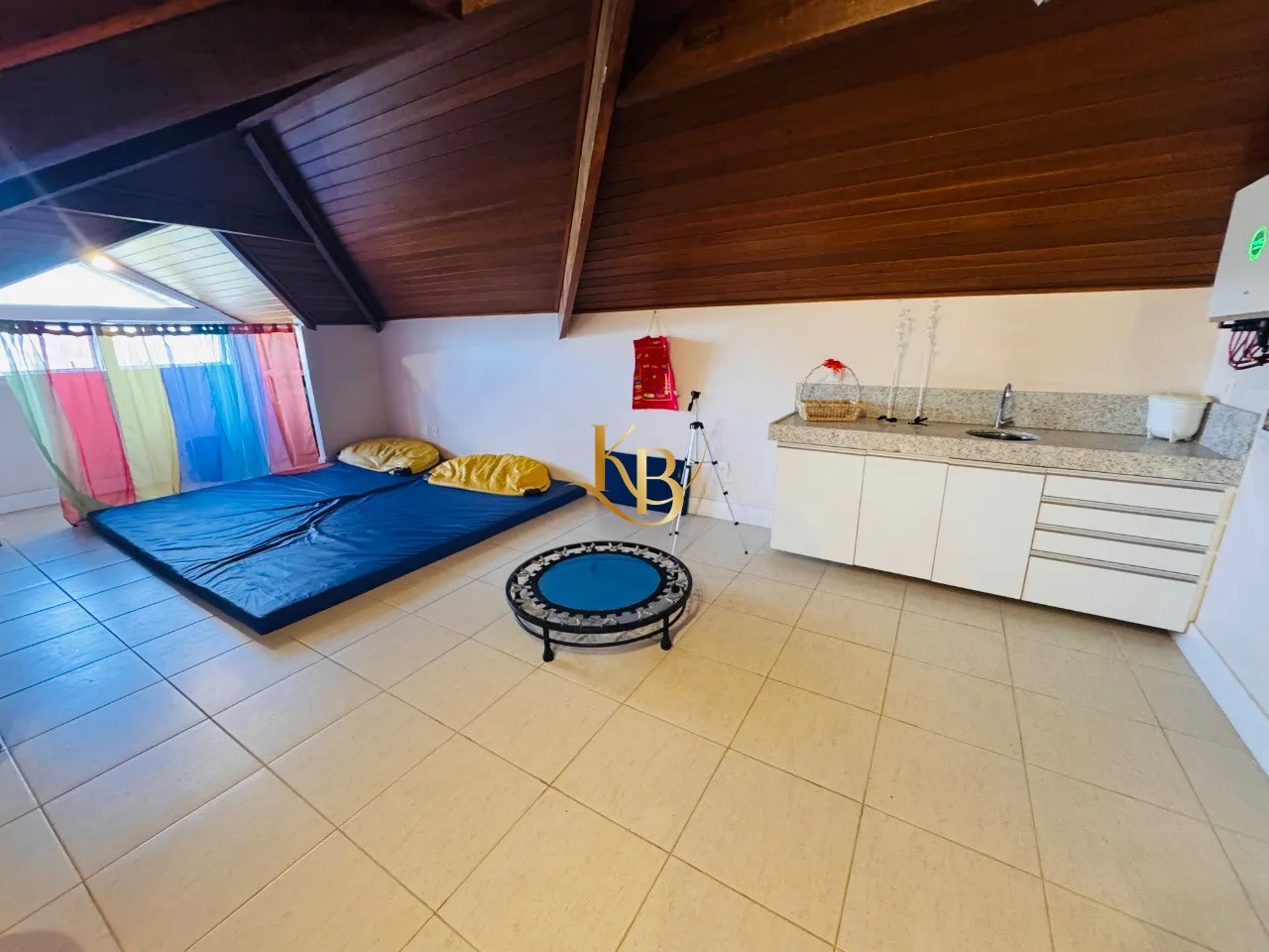 Дом 600 м² с 4 спальнями и балконом с барбекю — photo 33