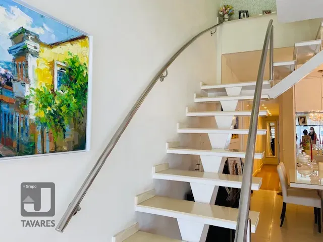 Penthouse with 4 bedrooms and 3 bathrooms — photo 33