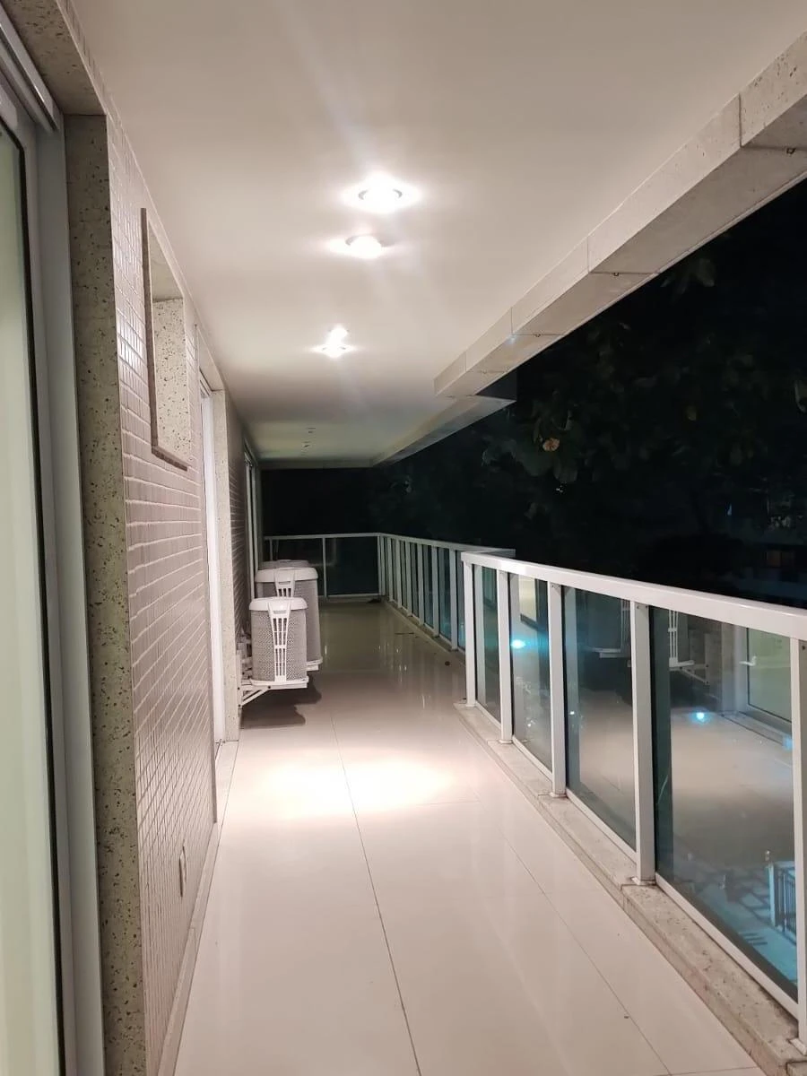 4-bedroom apartment with 280 m² and 2 parking spots — photo 11